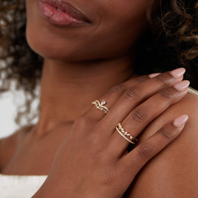 Elegant Crystal Ring
