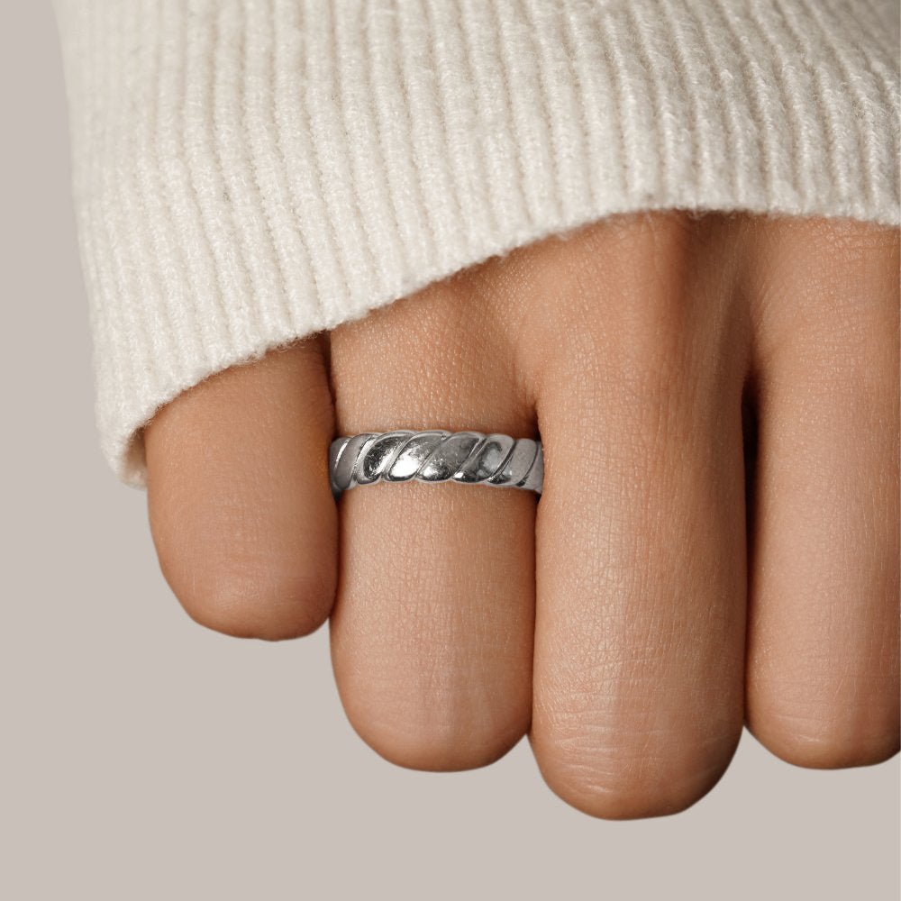 Twisted Infinity Silver Ring