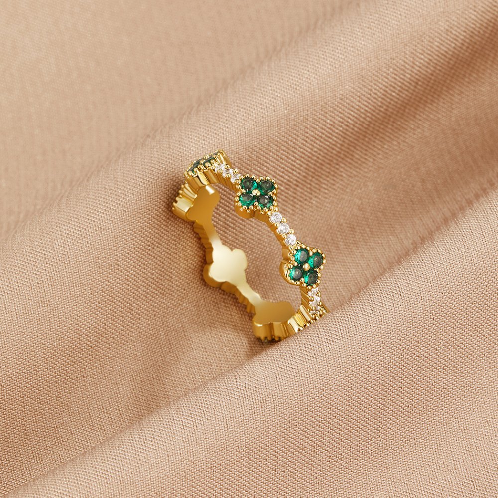 Eloura™ Clover Crystal Ring