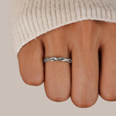 Eloura™ 18K Silver Spinning Ring