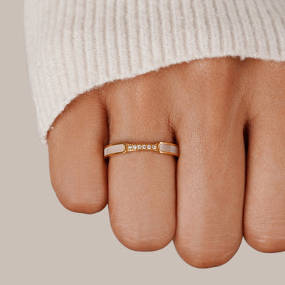 Pearl & Crystal Ring