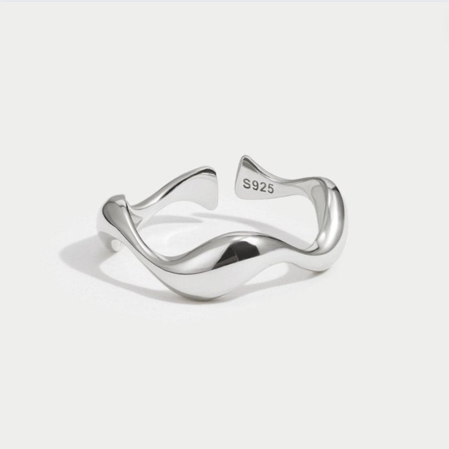 Minimalist Ring