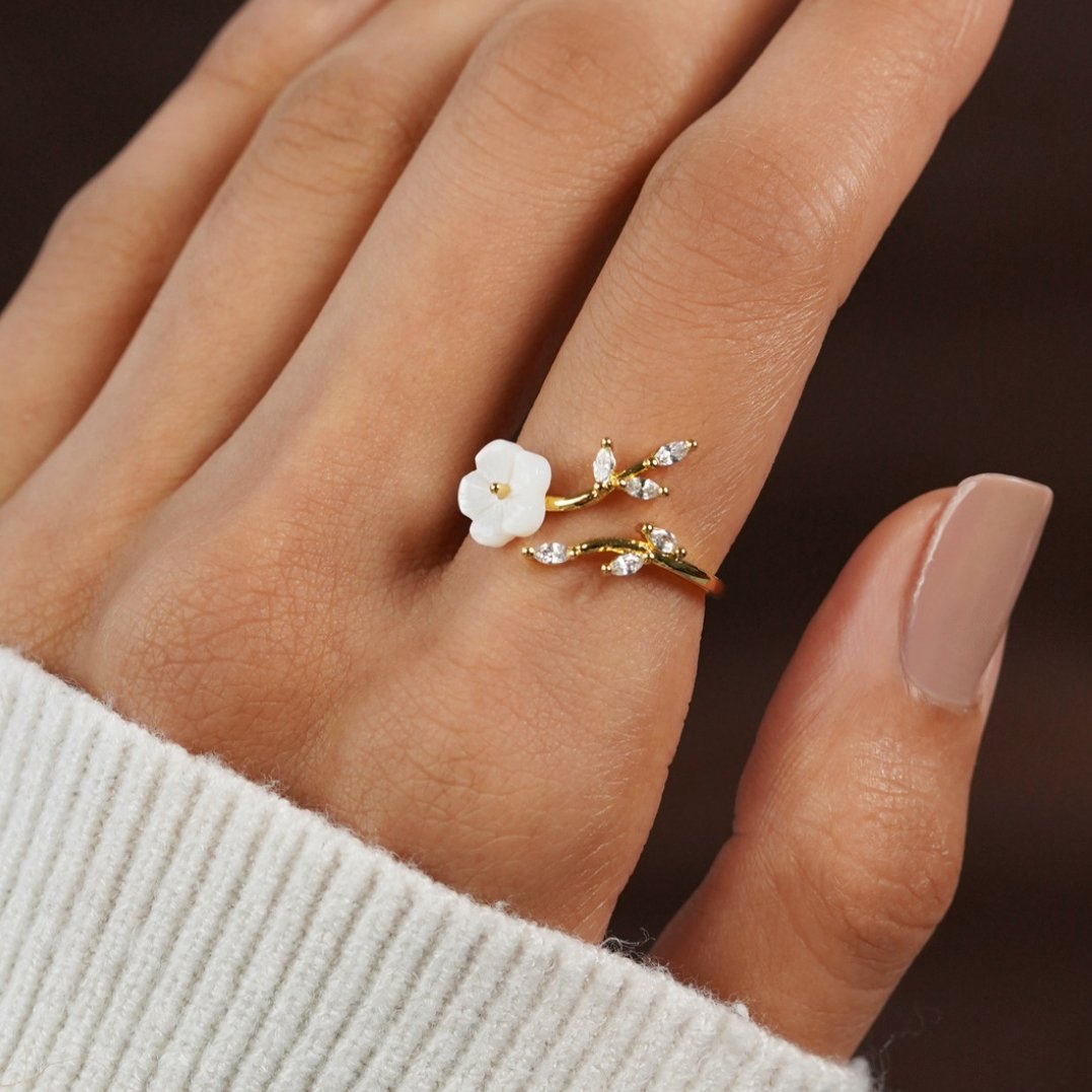 White Flower Ring